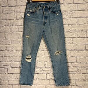 Levi’s 501 Ripped Jeans Size 26